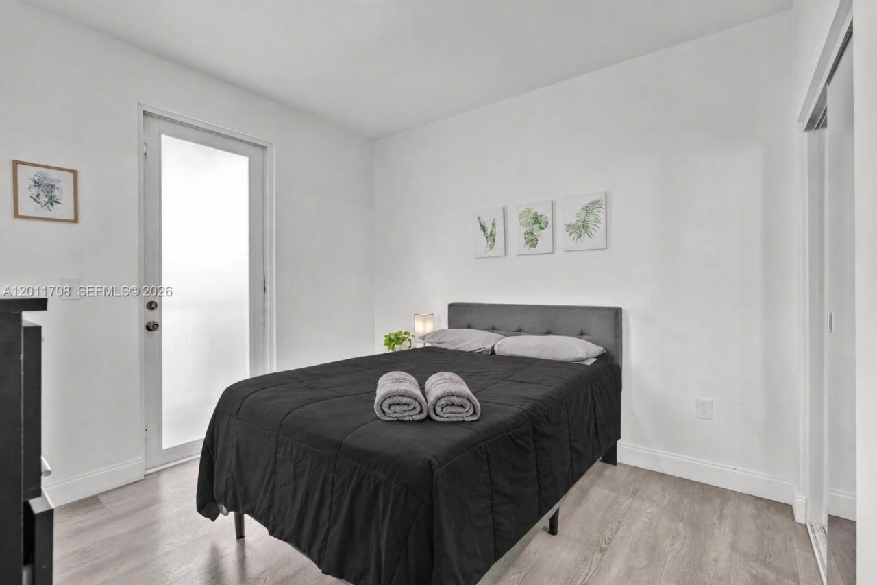 1968 NW 25th Ave, Unit 1968, Miami, FL 33125 Photo