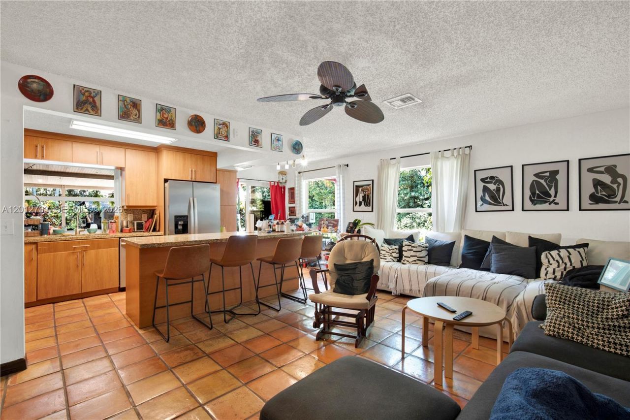 13455 SW 104th Ter, Miami, FL 33186 Photo