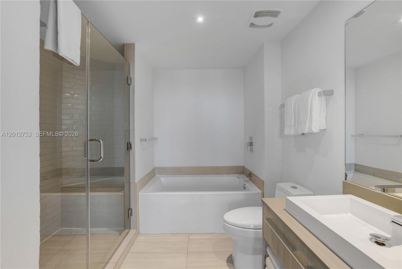 4010 S Ocean Dr , Unit R1801, Hollywood, FL 33019 Photo