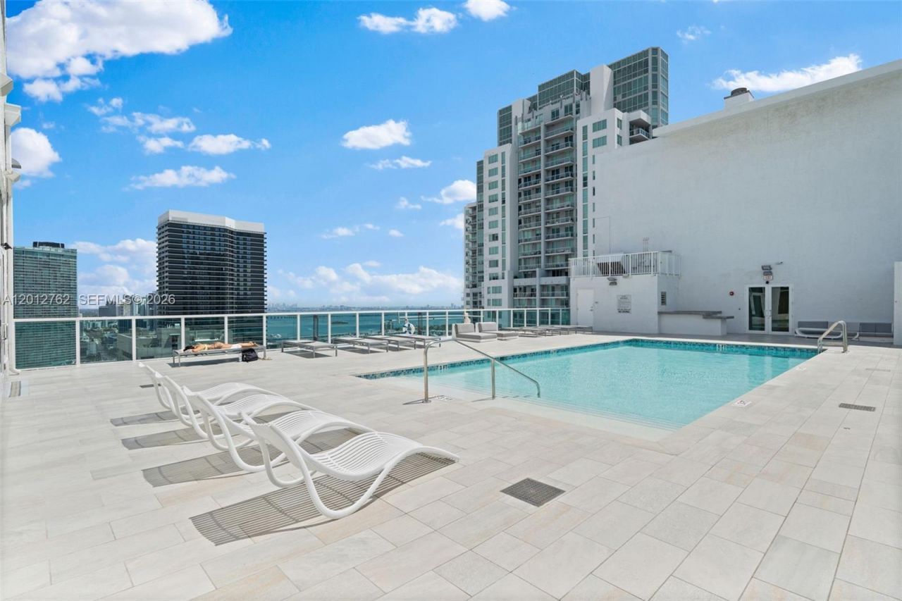 133 NE 2nd Ave, Unit 909, Miami, FL 33132 Photo