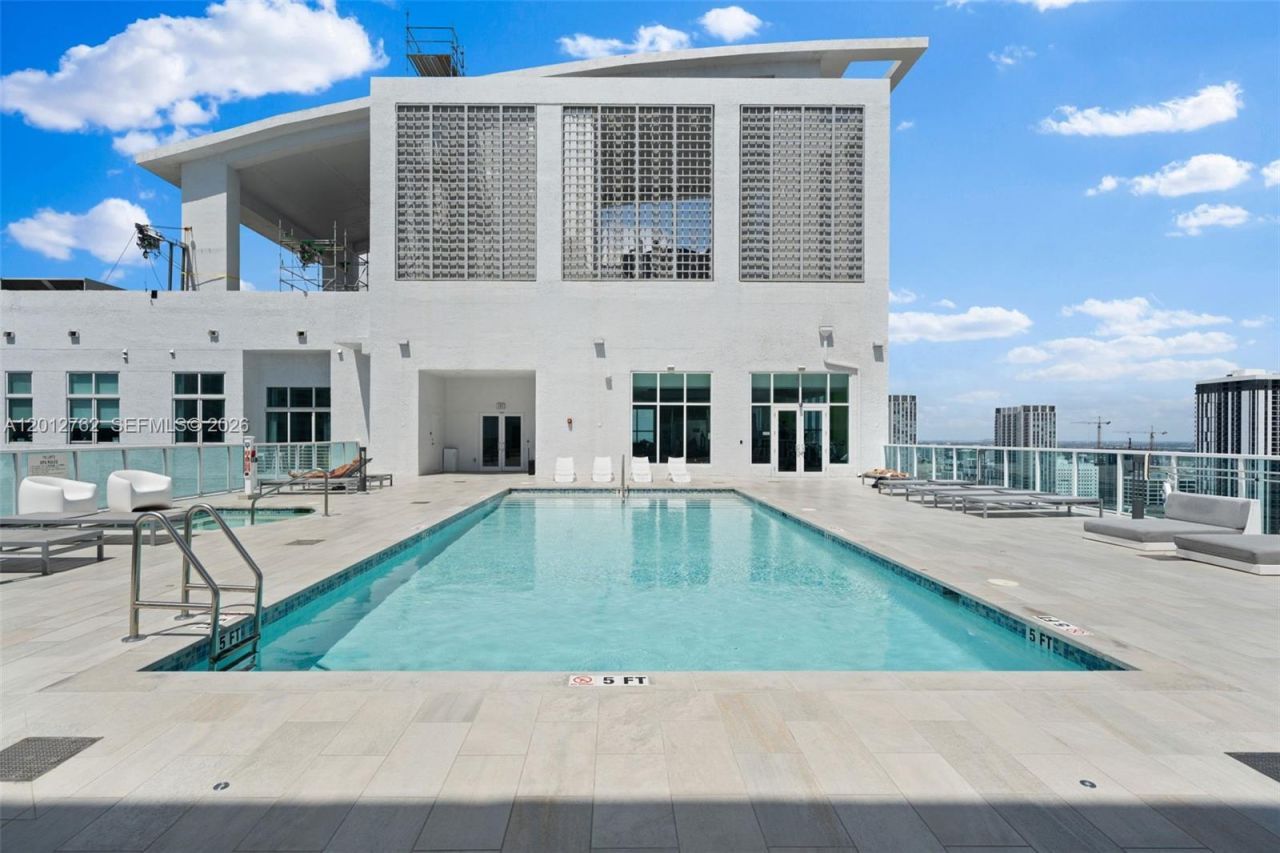 133 NE 2nd Ave, Unit 909, Miami, FL 33132 Photo