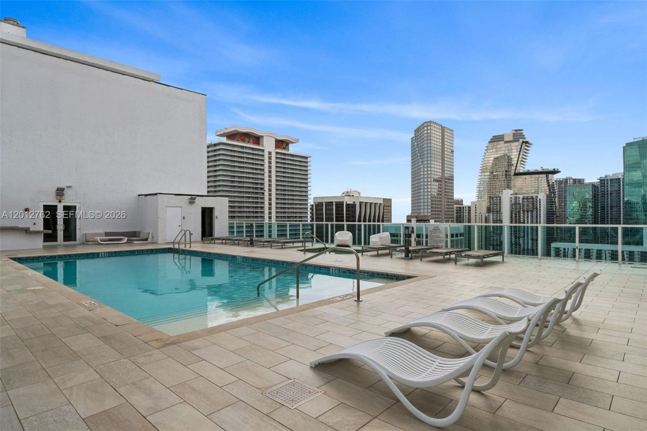 133 NE 2nd Ave, Unit 909, Miami, FL 33132 Photo