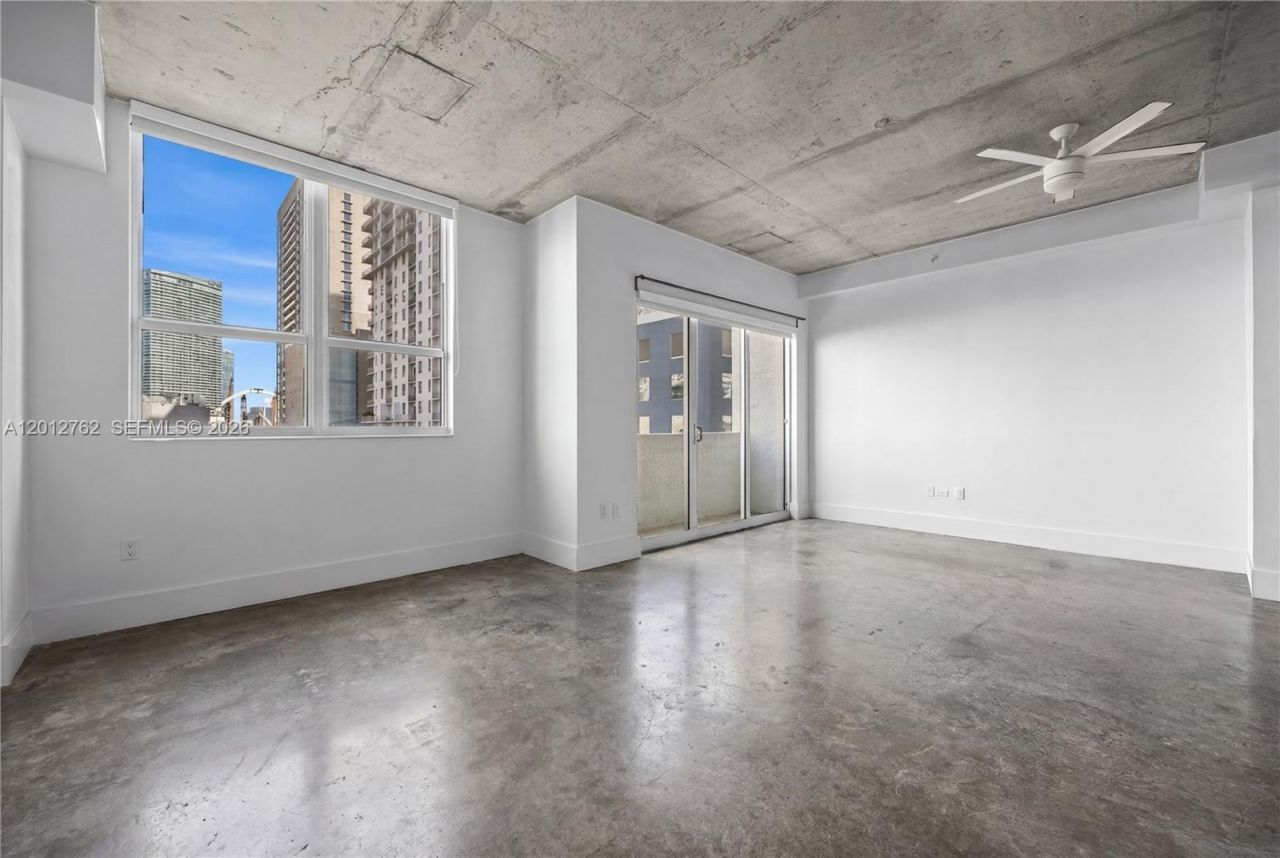 133 NE 2nd Ave, Unit 909, Miami, FL 33132 Photo