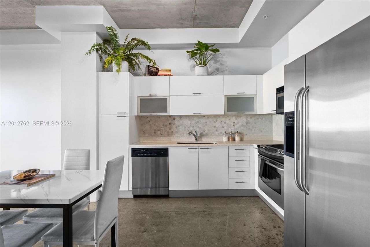 133 NE 2nd Ave, Unit 909, Miami, FL 33132 Photo