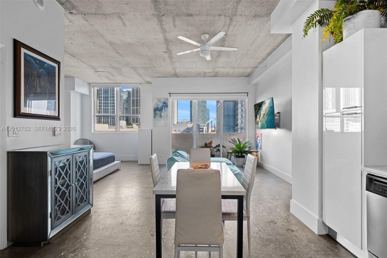 133 NE 2nd Ave, Unit 909, Miami, FL 33132 Photo