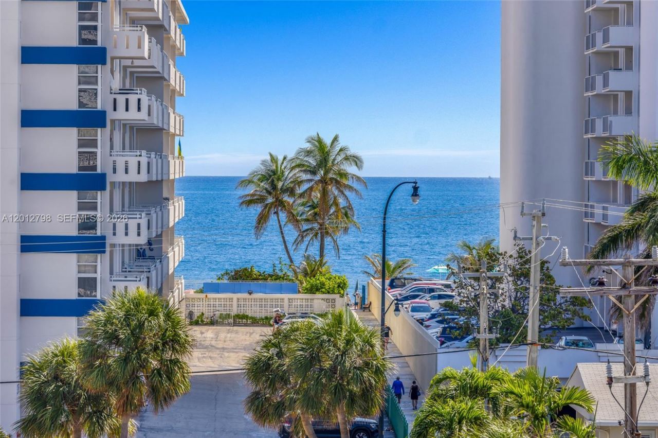 3113 S Ocean Dr , Unit 506, Hallandale Beach, FL 33009 Photo