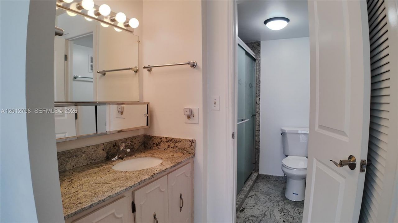 3113 S Ocean Dr , Unit 506, Hallandale Beach, FL 33009 Photo