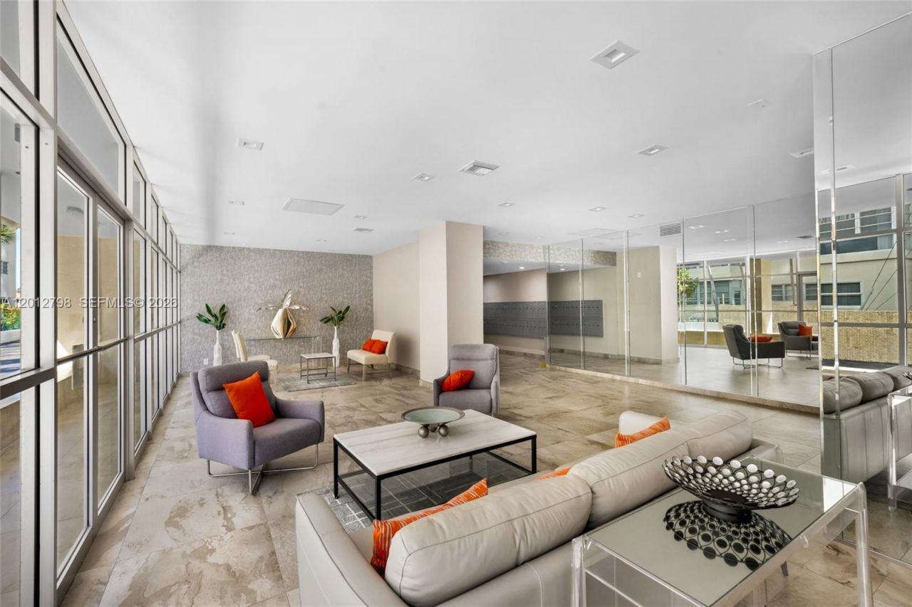3113 S Ocean Dr , Unit 506, Hallandale Beach, FL 33009 Photo