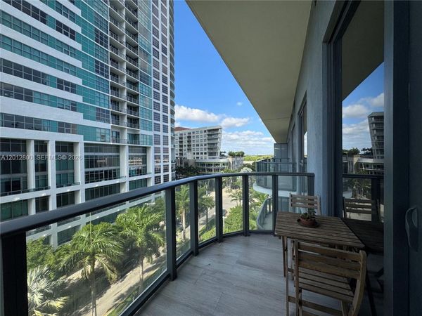 121 NE 34th St, Unit L601, Miami, FL 33137