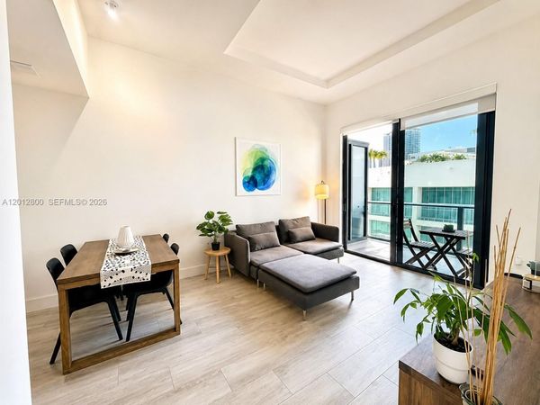 121 NE 34th St, Unit L601, Miami, FL 33137
