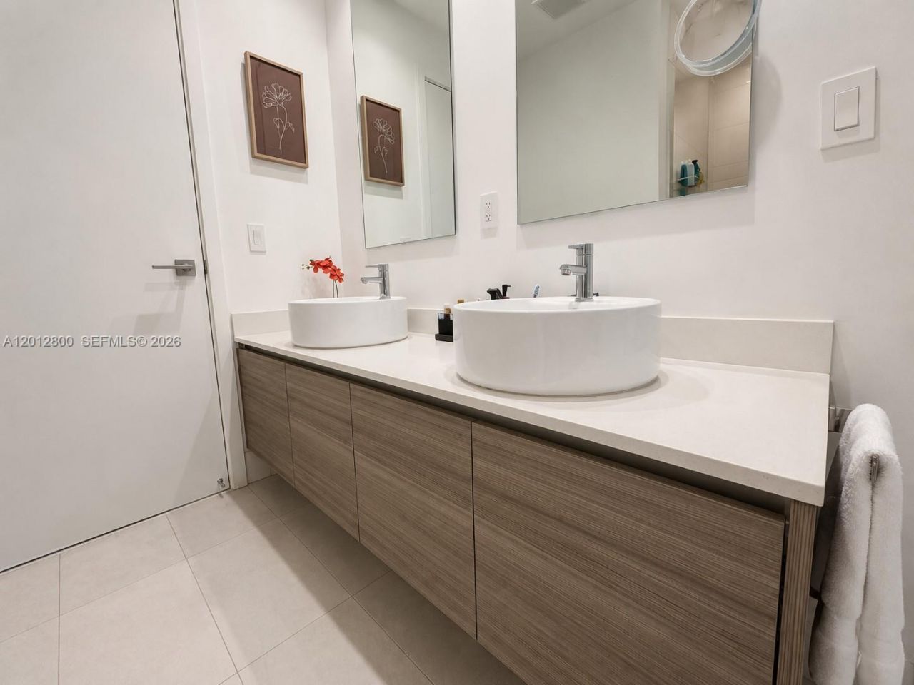 121 NE 34th St, Unit L601, Miami, FL 33137 Photo