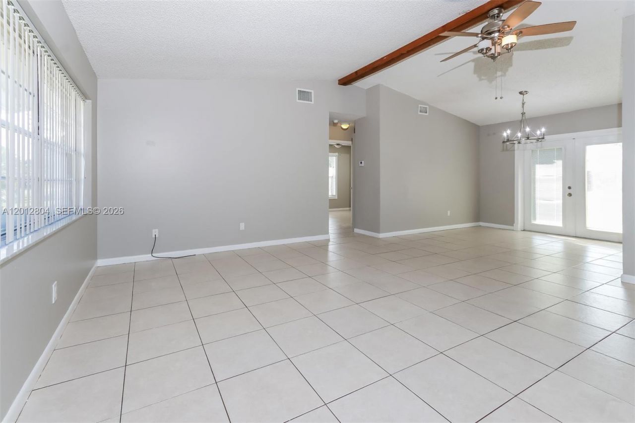 650 NW Selvitz Rd, Port Saint Lucie, FL 34983 Photo