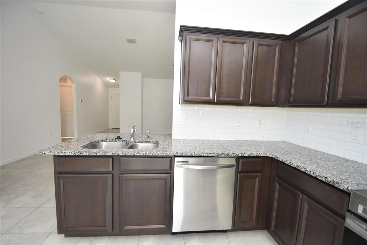 30 Slumber Path, Unit B, Palm Coast, FL 32164 Photo