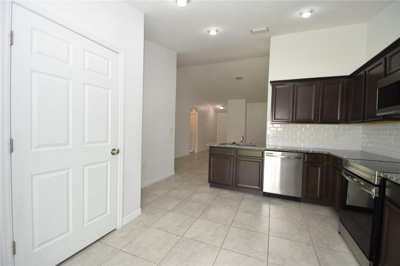 30 Slumber Path, Unit B, Palm Coast, FL 32164 Photo