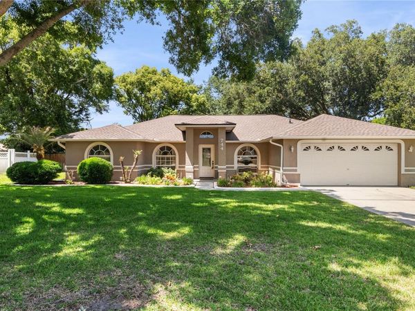 744 CEDAR KNOLL DRIVE N, LAKELAND, FL 33809