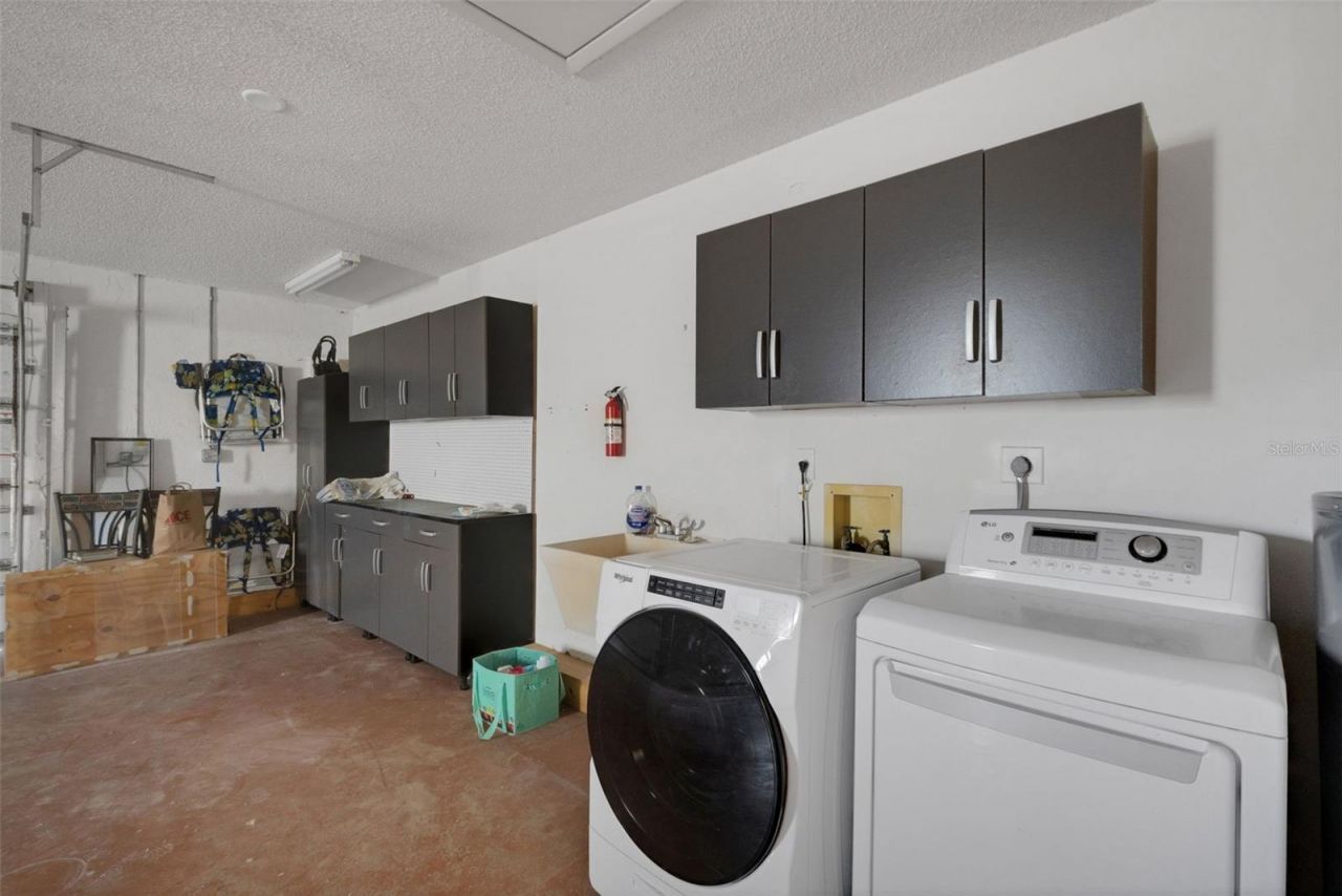 4418 La Jolla Drive, Bradenton, FL 34210 Photo