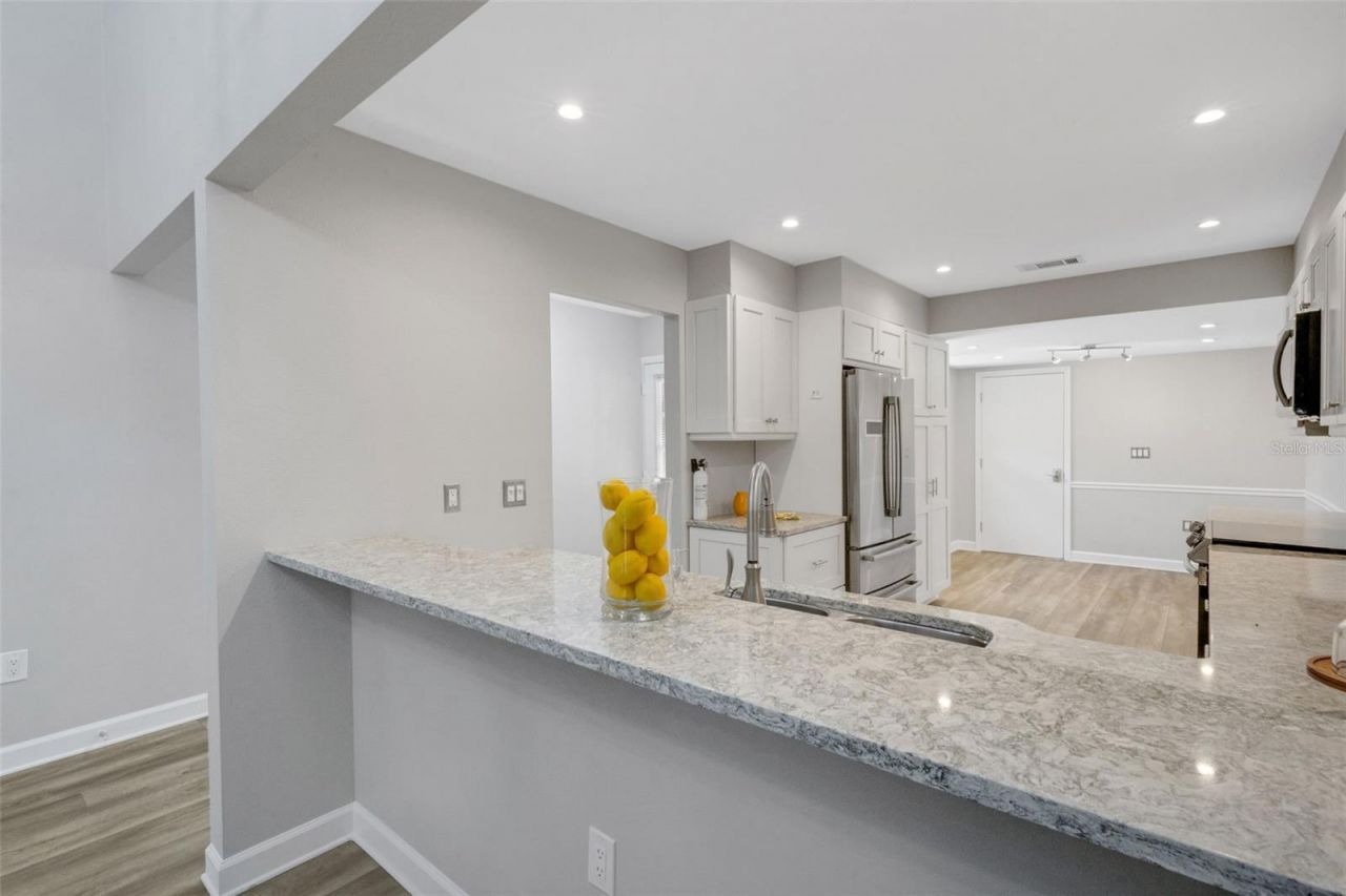 4418 La Jolla Drive, Bradenton, FL 34210 Photo