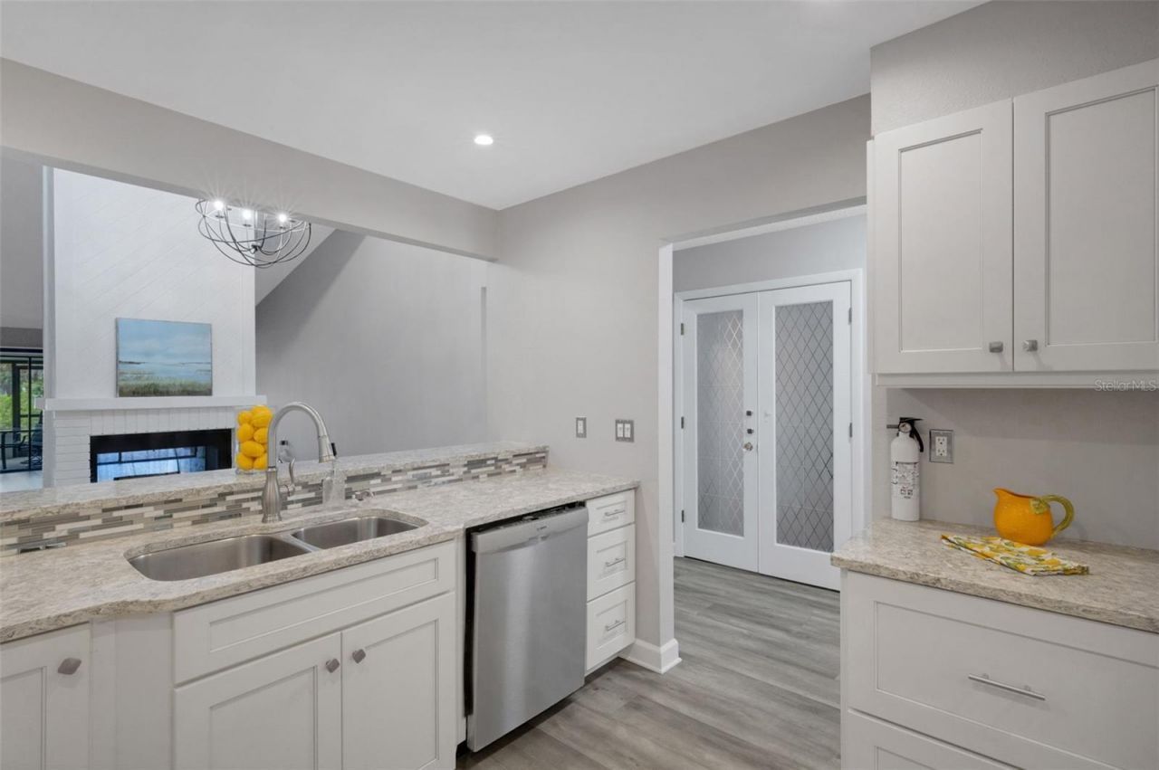 4418 La Jolla Drive, Bradenton, FL 34210 Photo