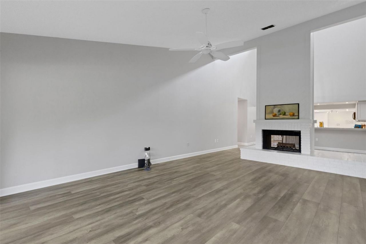 4418 La Jolla Drive, Bradenton, FL 34210 Photo