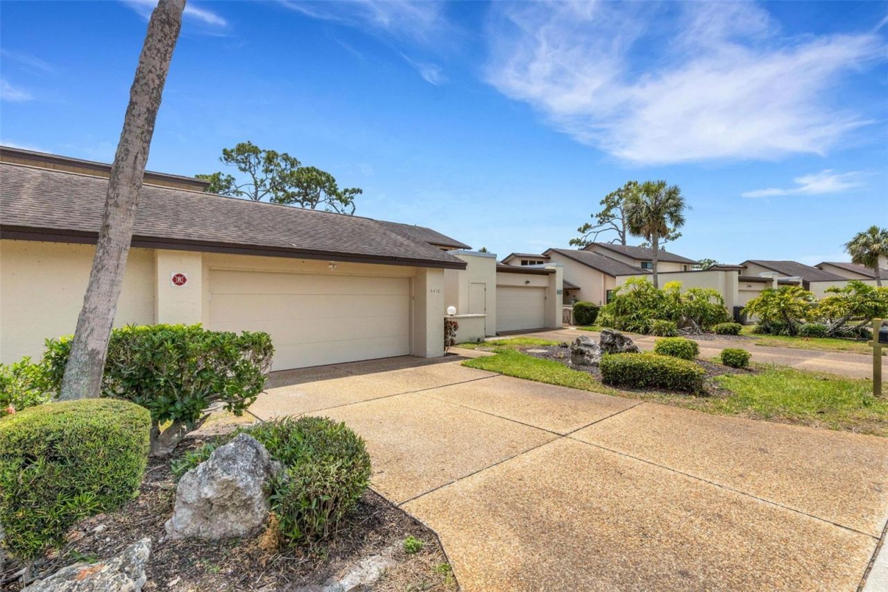 4418 La Jolla Drive, Bradenton, FL 34210 Photo