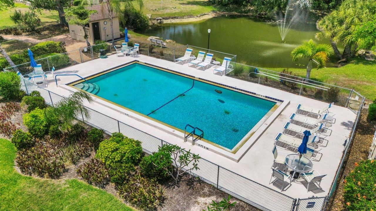 4418 La Jolla Drive, Bradenton, FL 34210 Photo