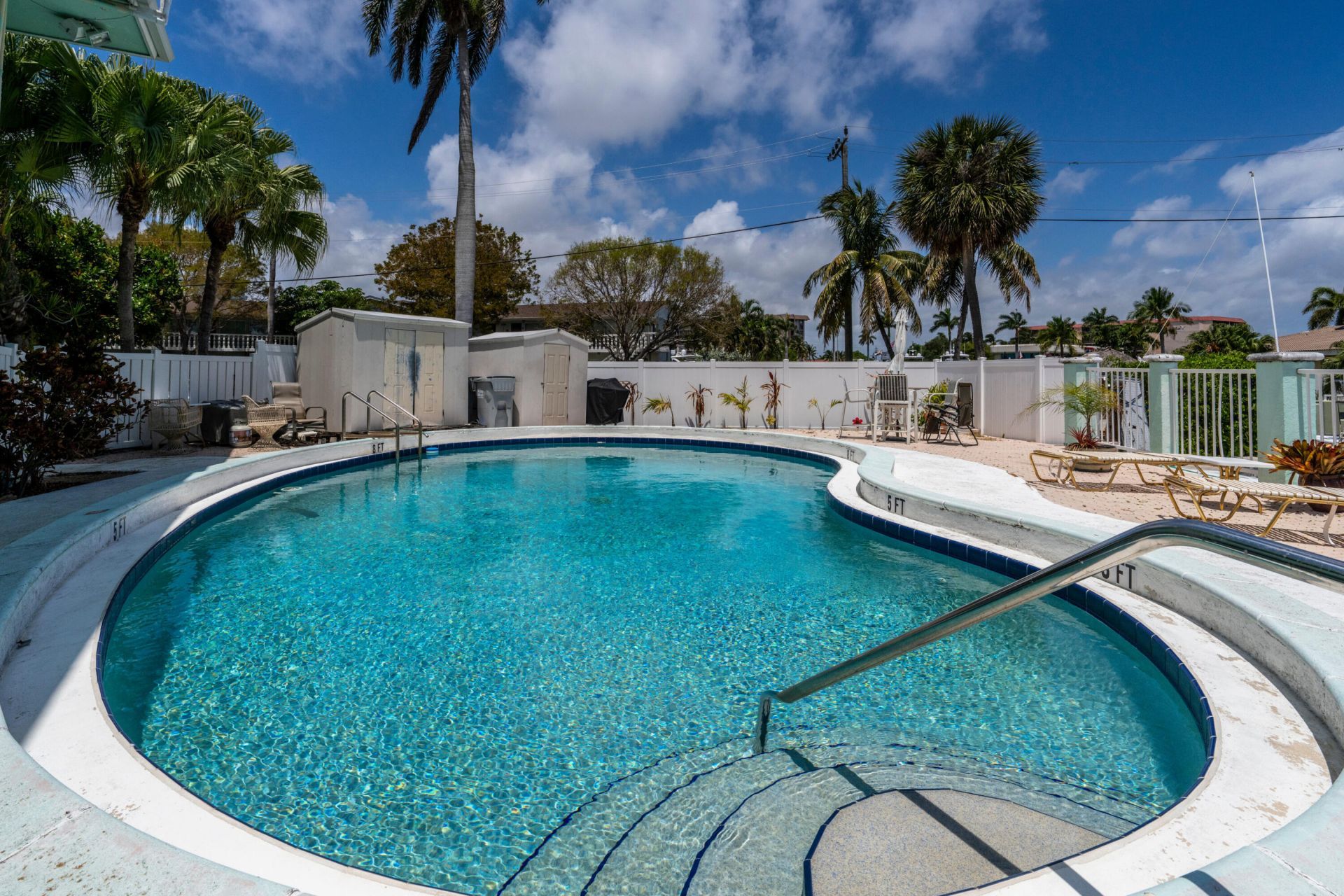 810 SE 22nd Avenue, Unit 103, Pompano Beach, FL 33062 Photo