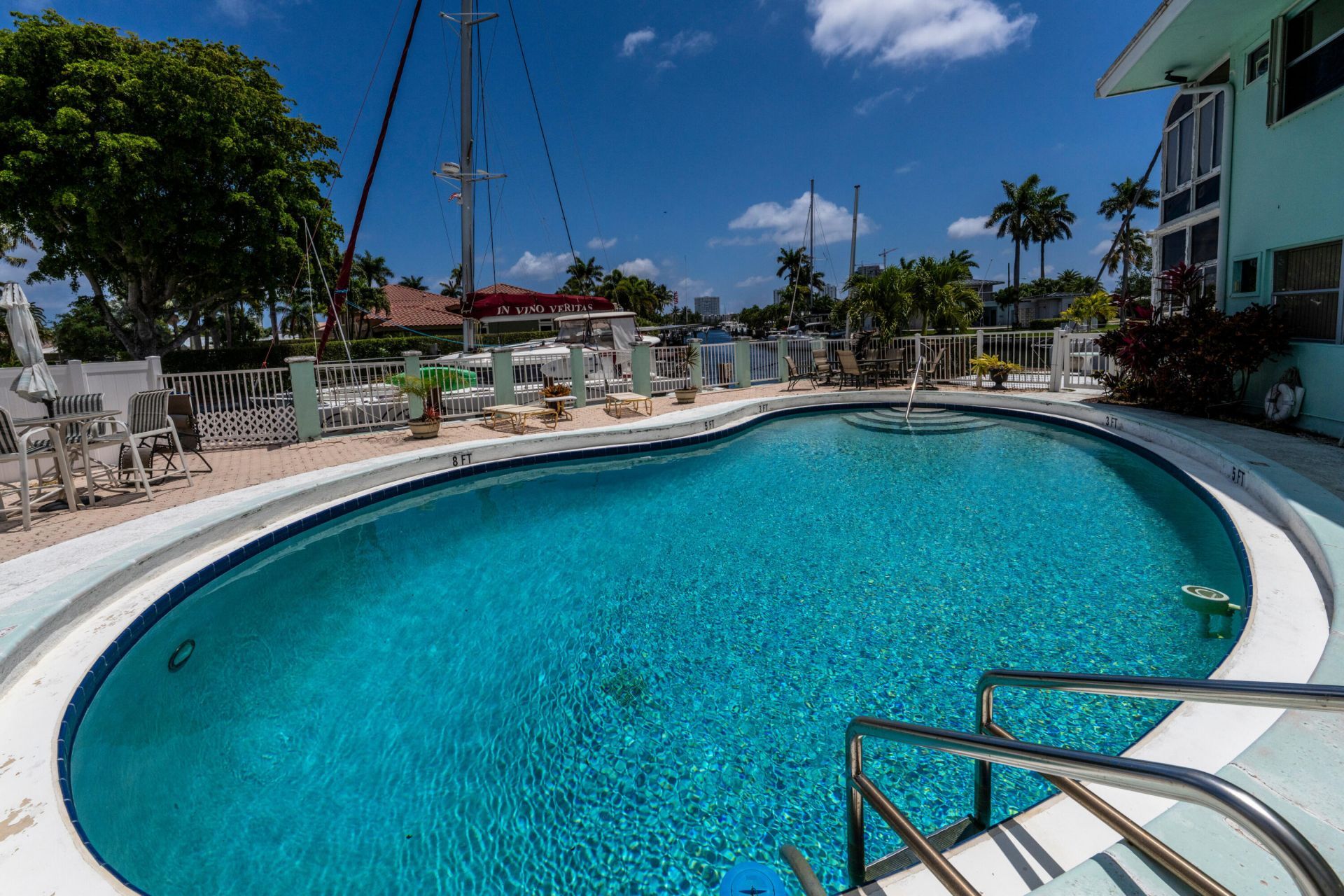 810 SE 22nd Avenue, Unit 103, Pompano Beach, FL 33062 Photo