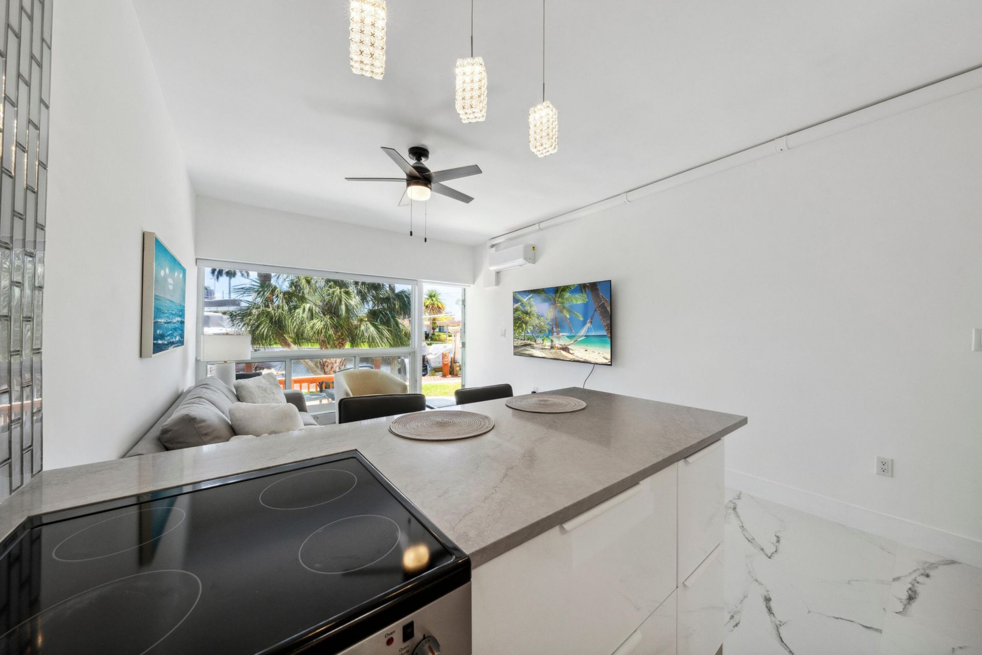 810 SE 22nd Avenue, Unit 103, Pompano Beach, FL 33062 Photo