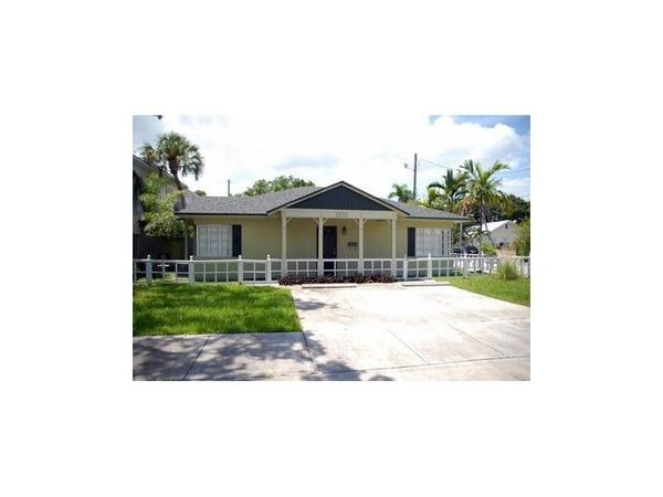 1200 W Las Olas Boulevard, Unit 1-4, Fort Lauderdale, FL 33312