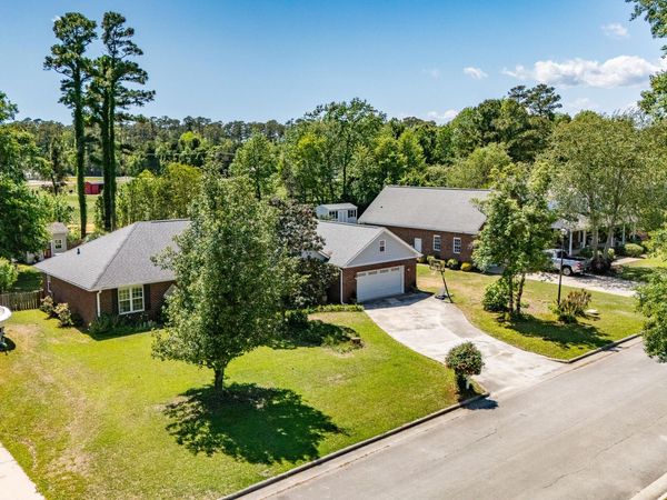 1609 Sanderling Drive, Morehead City, NC 28557