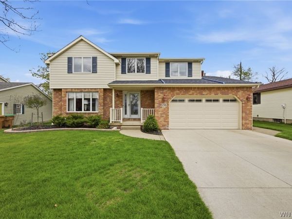 198 Barbados Drive, Buffalo, NY 14227
