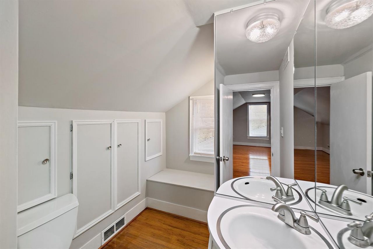 9 Sothel Avenue Photo 12