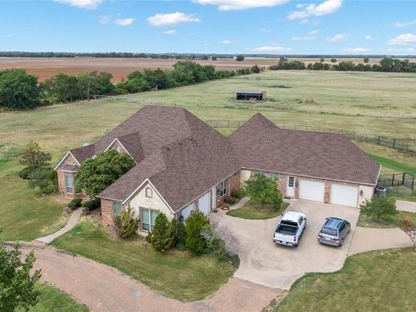 2300 Berend Road, Pilot Point, TX 76258
