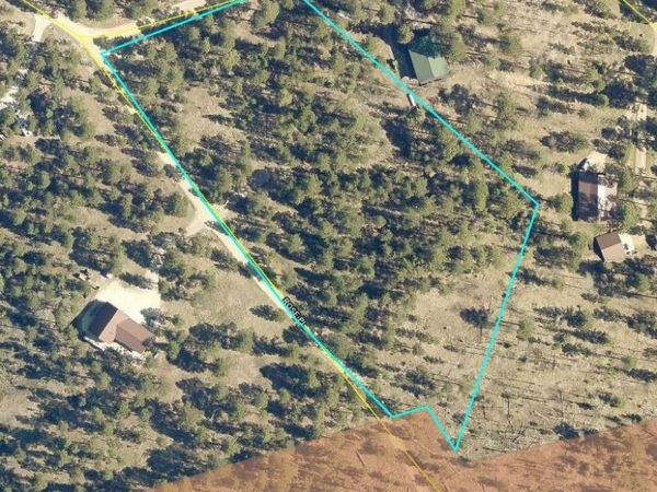 21272 Rose Place, Deadwood, SD 57732