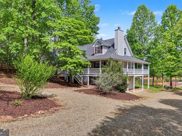 136 Madison Avenue, Blairsville, GA 30512