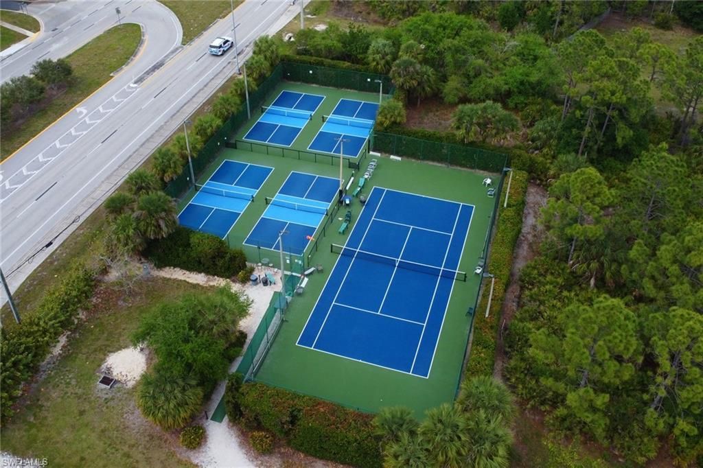 20321 Estero Gardens Cir , Unit 102, Estero, FL 33928 Photo