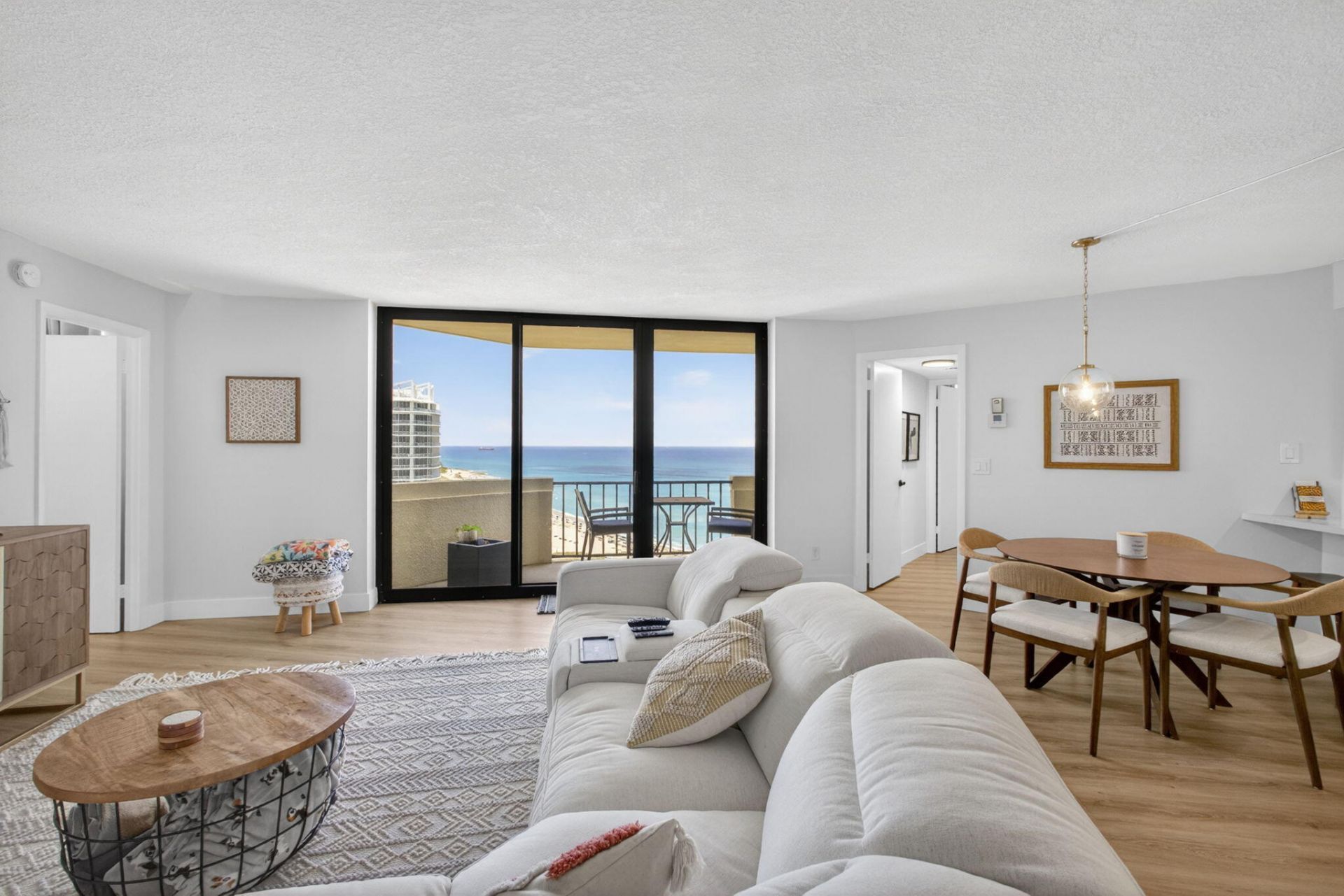 2800 N Ocean Drive, Riviera Beach, FL 33404 Photo