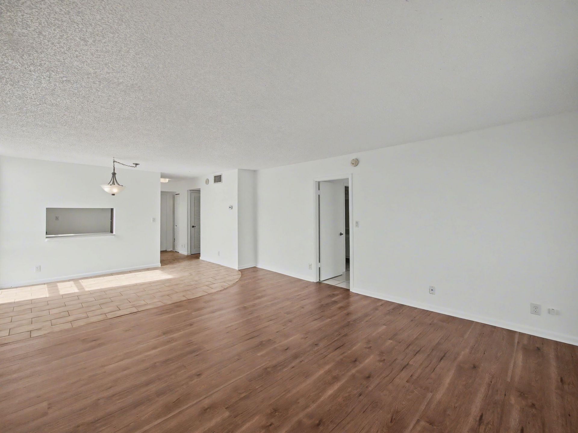 4800 Bayview Drive, Unit 606, Fort Lauderdale, FL 33308 Photo