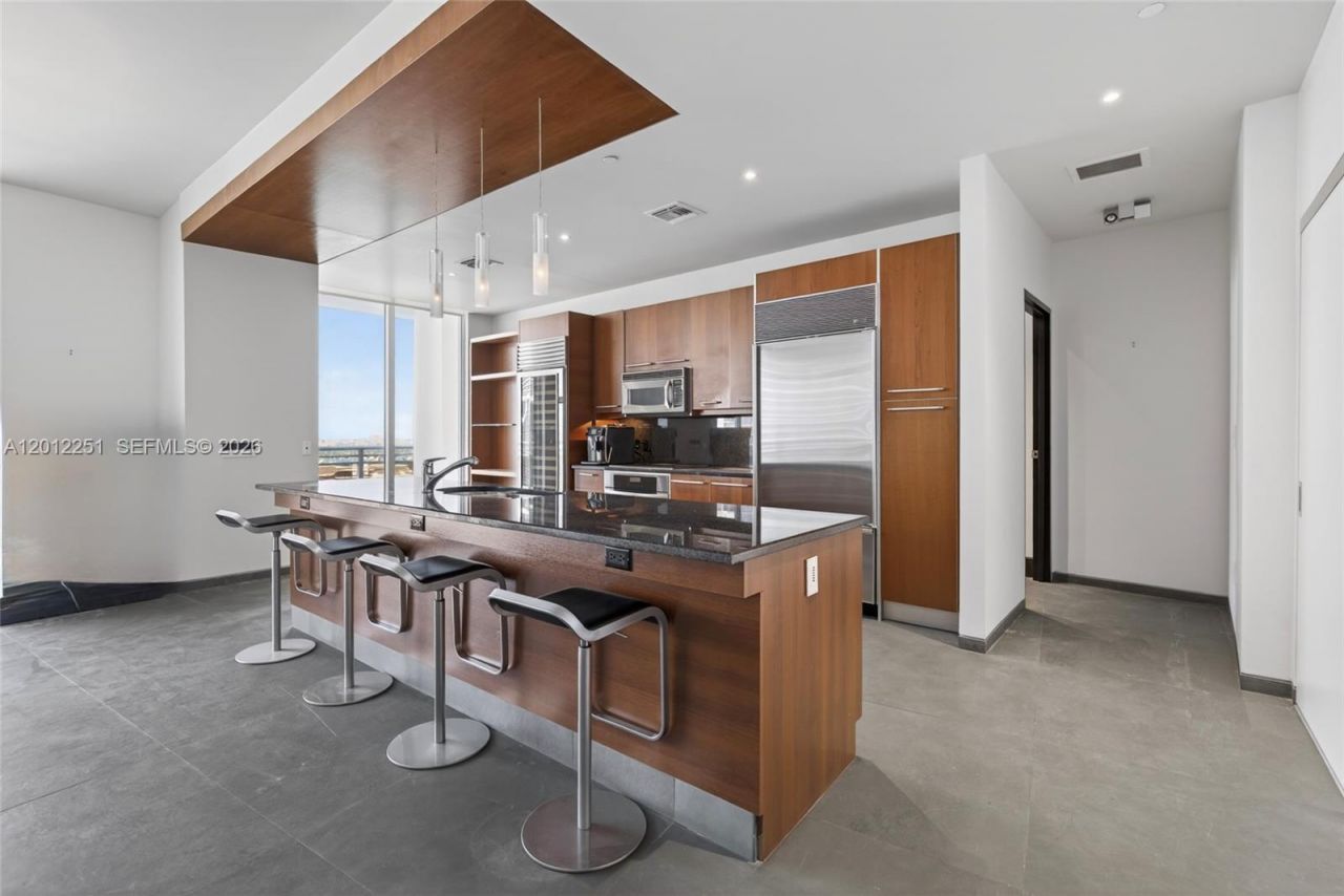 901 Brickell Key Blvd, Unit 3607, Miami, FL 33131 Photo