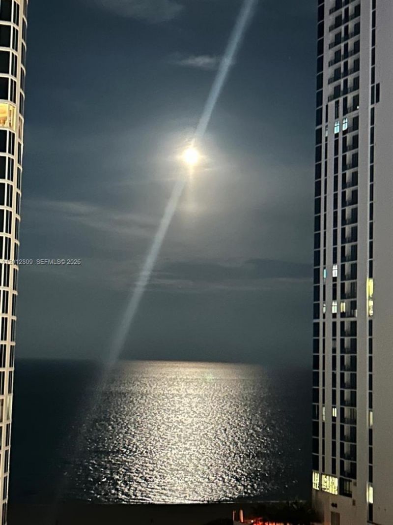 17550 Collins Ave , Unit 1204, Sunny Isles Beach, FL 33160 Photo