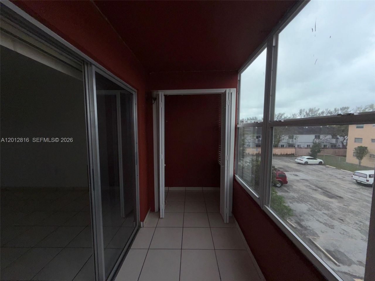 120 Royal Palm Rd, Unit 301, Hialeah Gardens, FL 33016 Photo