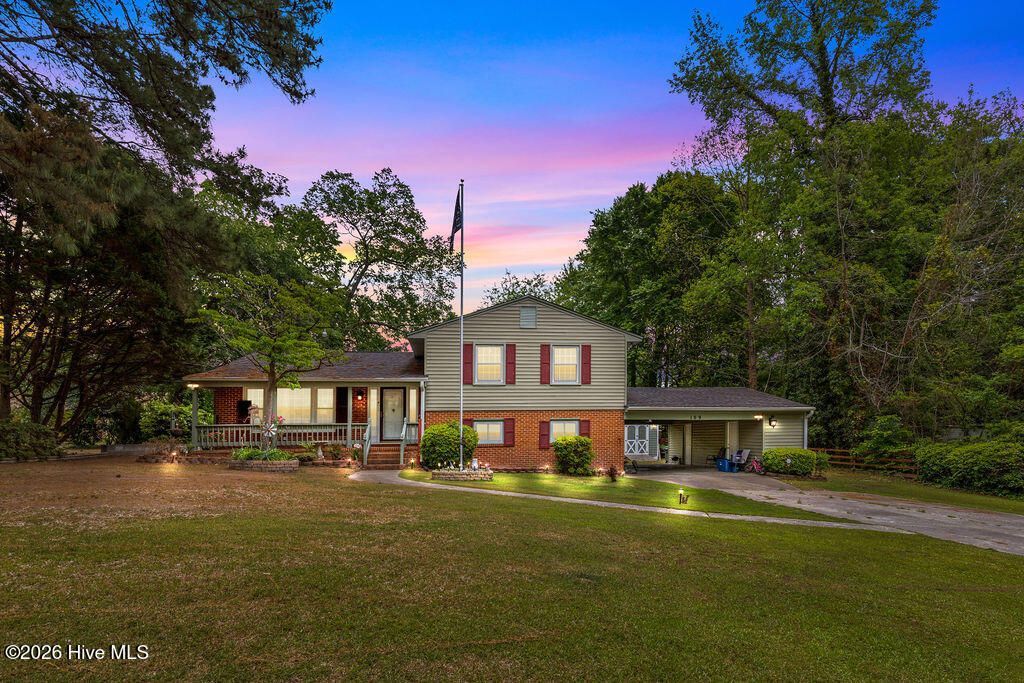 109 Dogwood Drive, Murfreesboro, NC 27855 Main Photo