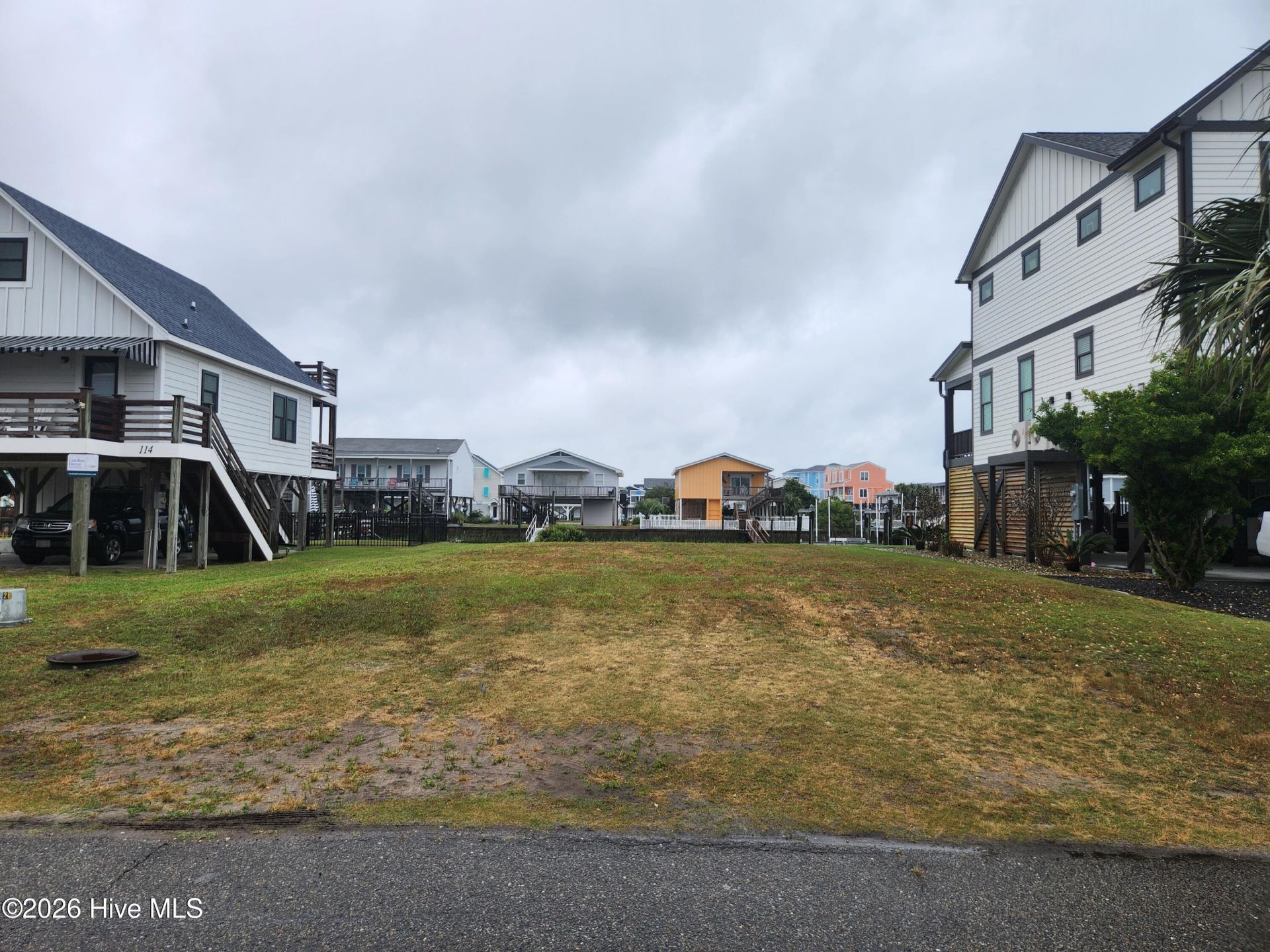 112 Tarpon Drive, Holden Beach, NC 28462 Main Photo