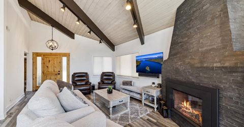 2072 Traverse Court, South Lake Tahoe, CA 96150 Photo