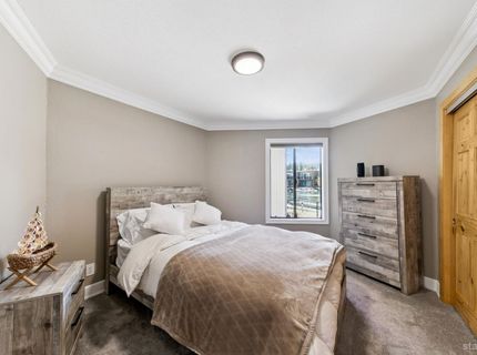 2072 Traverse Court, South Lake Tahoe, CA 96150 Photo