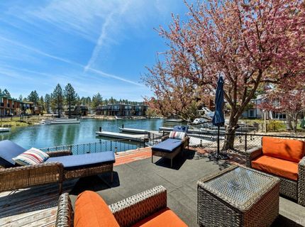 2072 Traverse Court, South Lake Tahoe, CA 96150 Photo