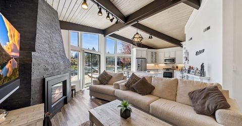 2072 Traverse Court, South Lake Tahoe, CA 96150 Photo
