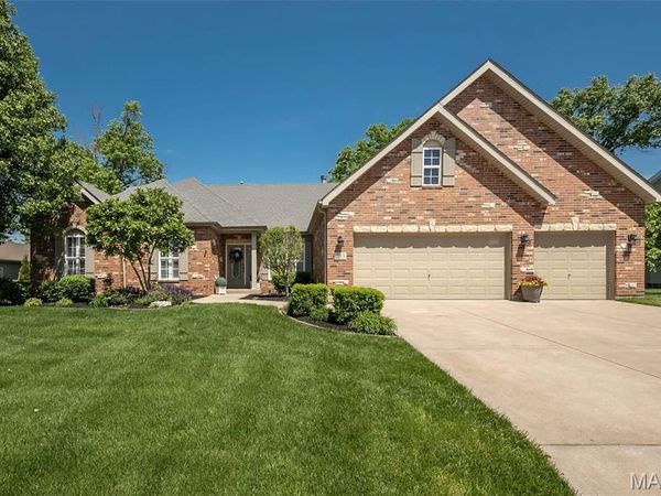 233 Fox Haven Drive, O'Fallon, MO 63368