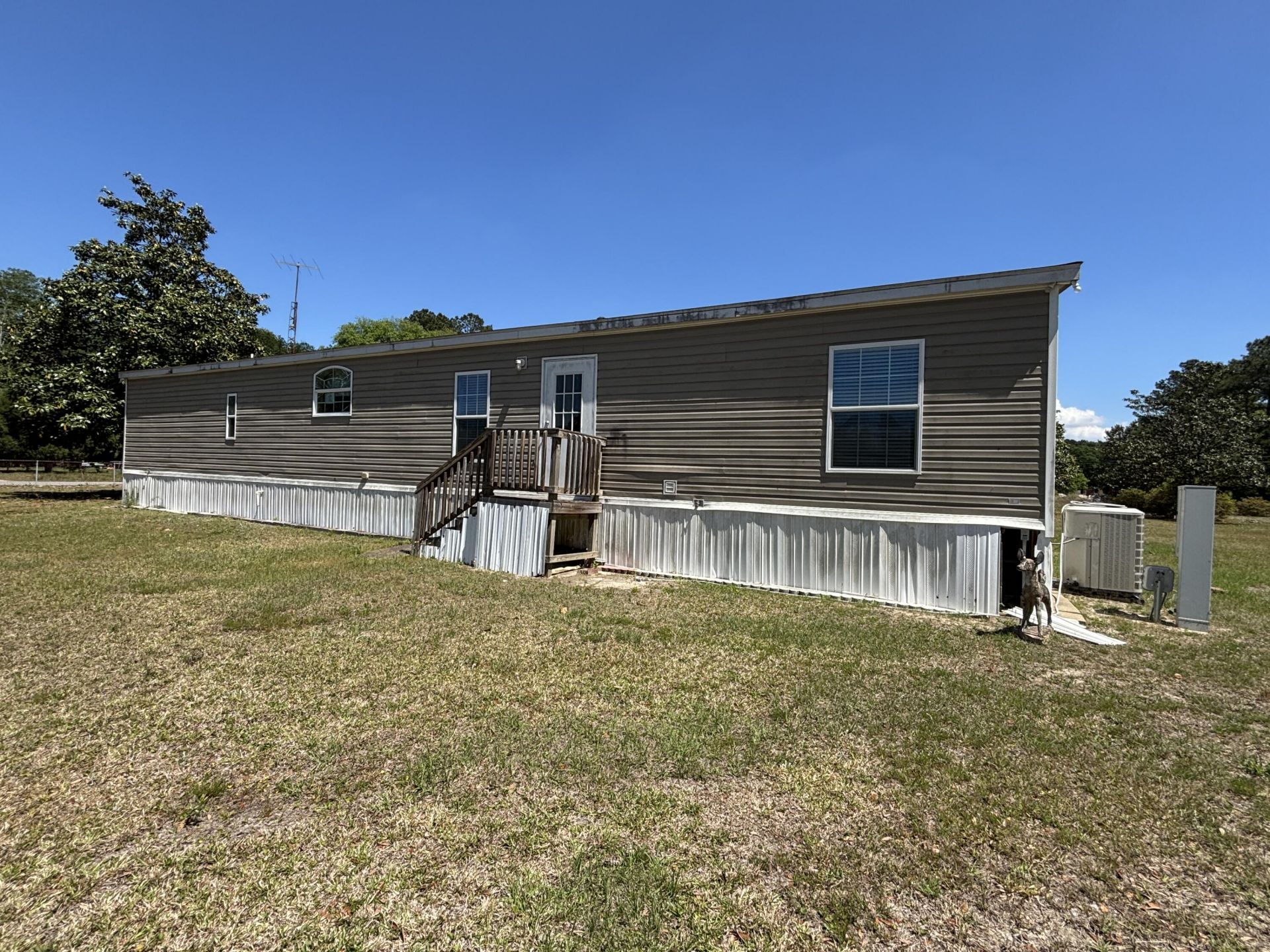 207 New Grade Road Photo 22
