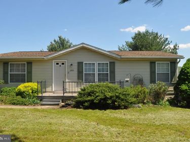 1283 ARMSTRONG VALLEY ROAD, HALIFAX, PA 17032